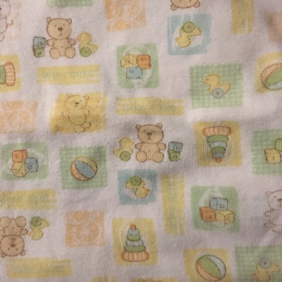 Two newborn one piece outfits - Picture 5 of 5